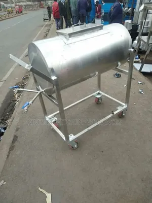 Institutional Tea Urn