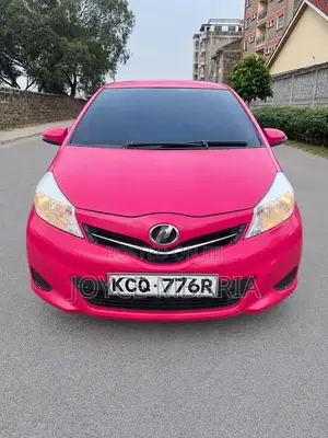 Toyota Vitz 2011 Pink