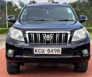 Toyota Land Cruiser Prado 2011 Black