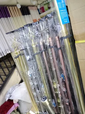 Easy to Undo and Replace Adjustable Window Curtain Rods