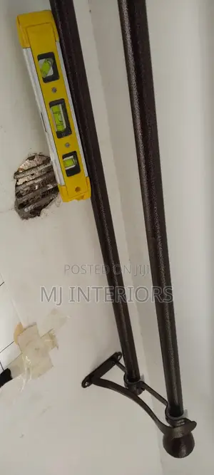 Durable Metallic Jua Kali Curtain Rods for All Windows