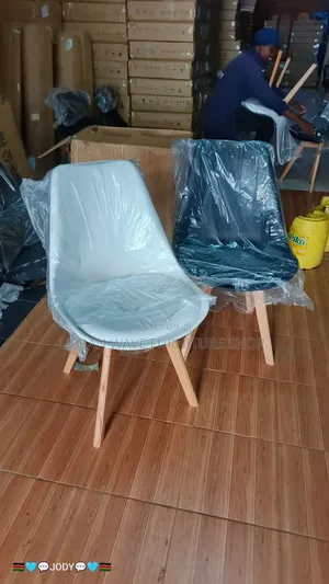 Salon Padded Eams Chairs