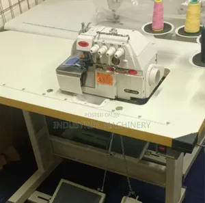 Siruba Overlock Machine