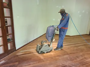 Classy Elegant Warm Wooden Flooring