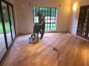 Classy Elegant Warm Wooden Flooring
