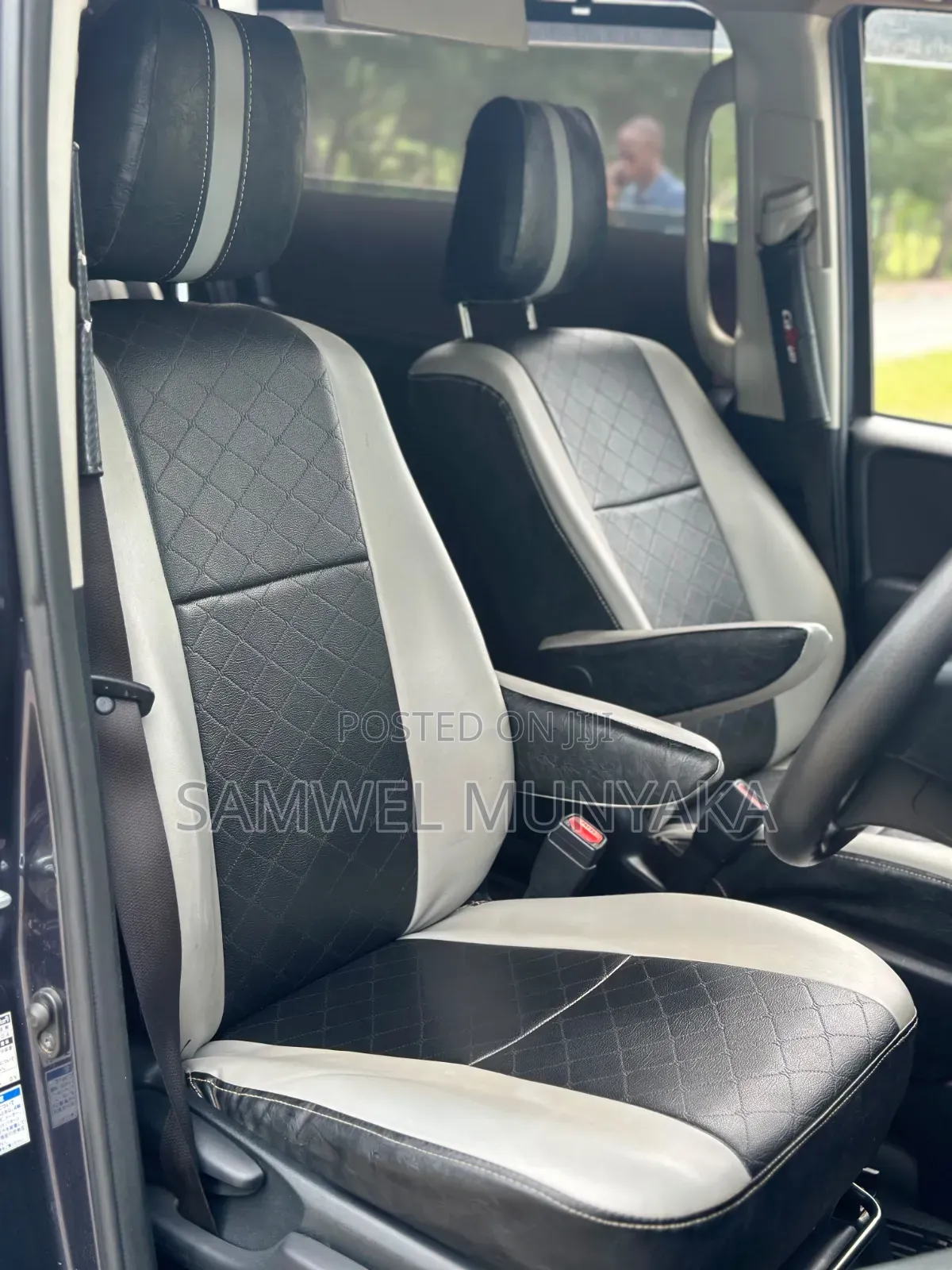 Toyota Voxy 2017 Black