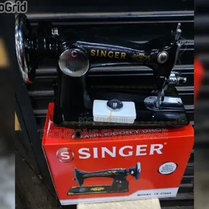 Singer Sewing Portable Machine 