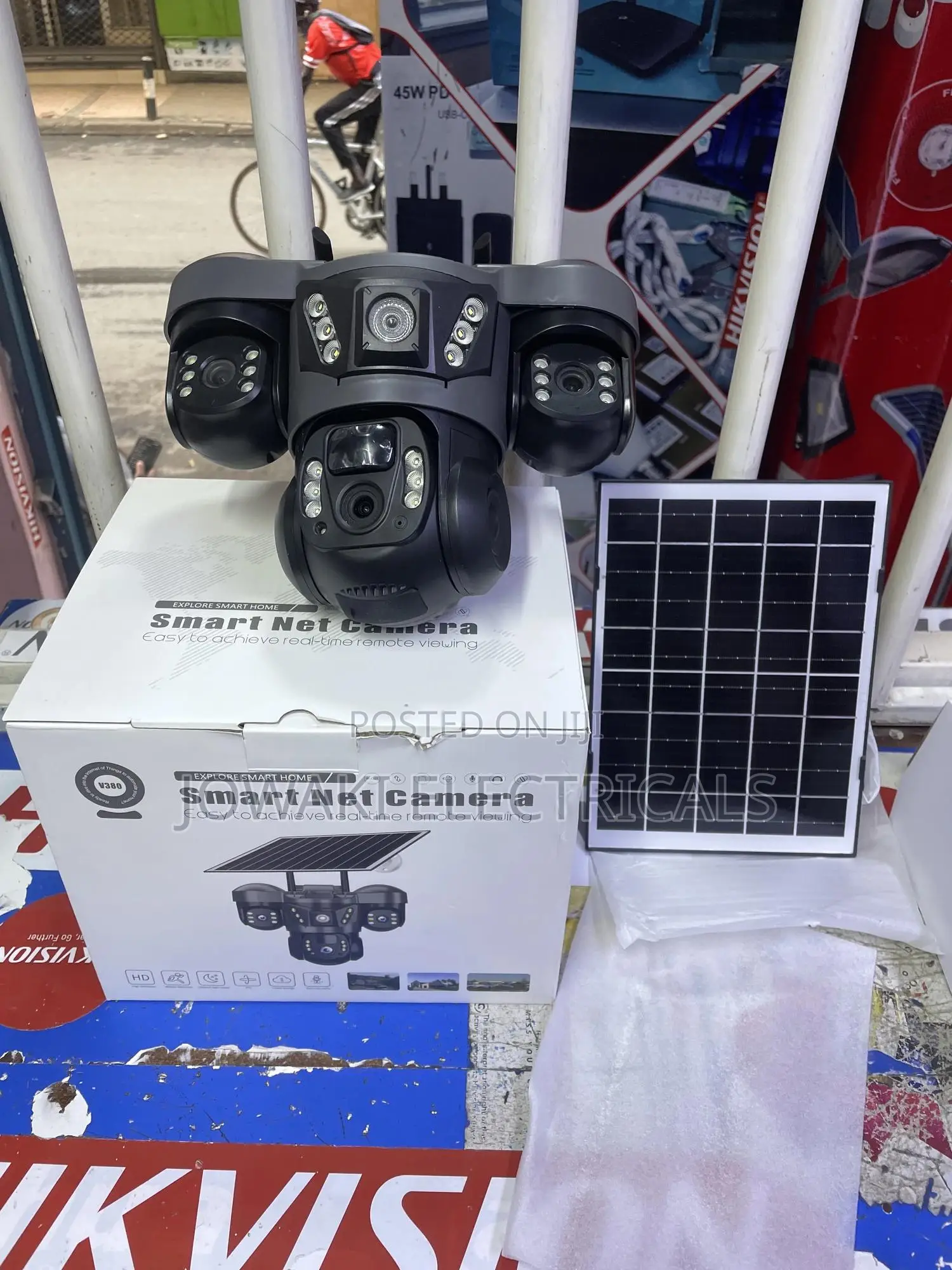 4g Triple Lens Solar Cameras