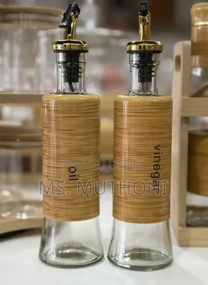 A Pair (2 PCS ) Oil and Vinegar Glass Dispenser Bottle,