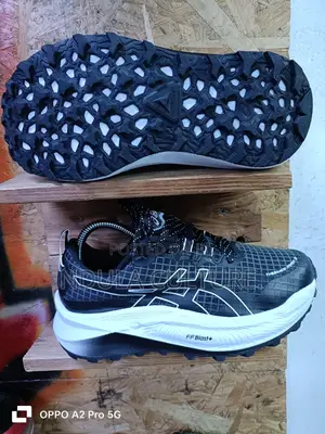 Asics Trabuco Max 4