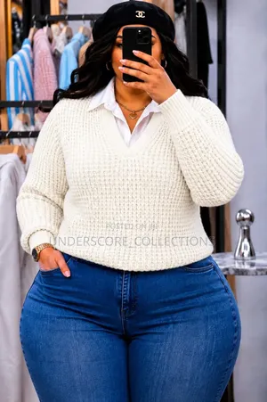 Ladies v Neck Sweaters