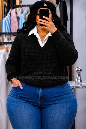 Ladies v Neck Sweaters