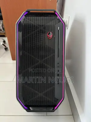Desktop Computer Dell Alienware Area-51 16GB Intel Core i7 SSD 256GB