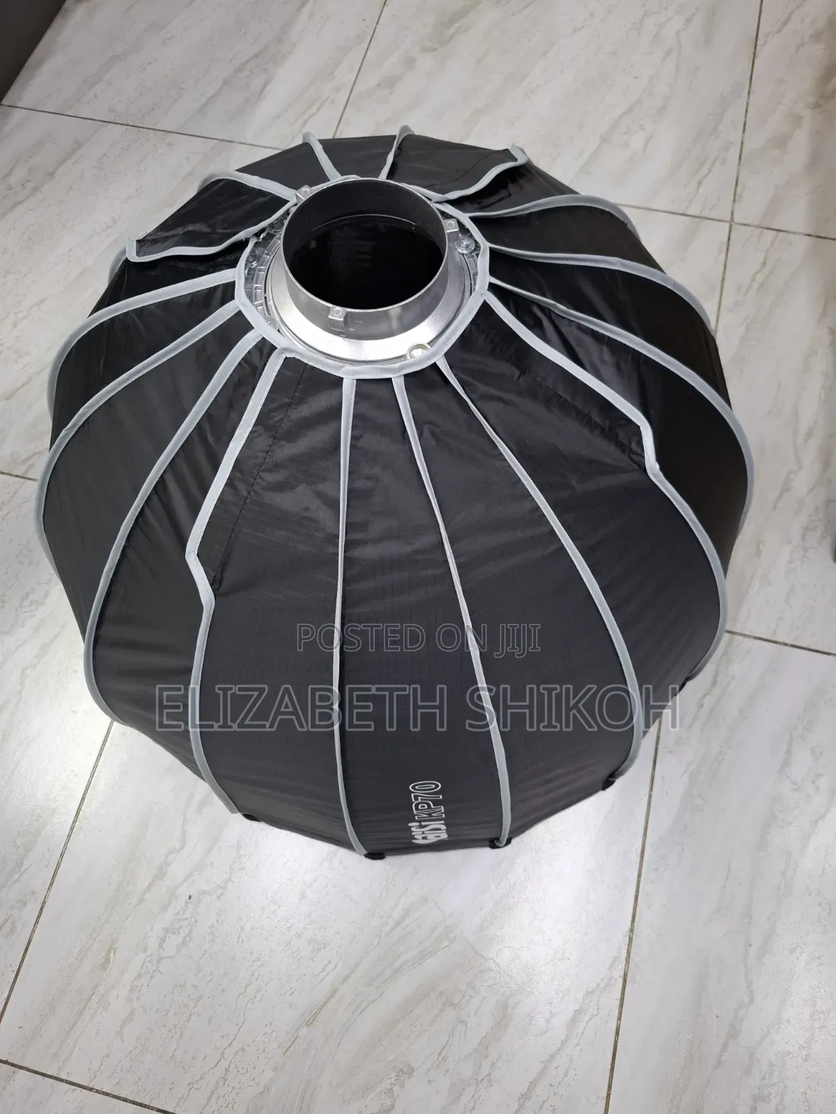 Caisi Kp-70 70cm Parabolic Softbox With Grid and 2 Diffusers