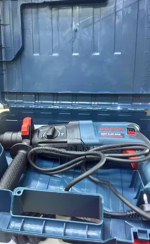 New 800 W Bosch Rotary Hammer Drill / Available Rotary Hammer Drill