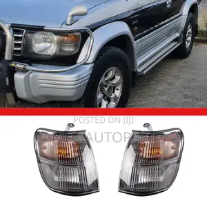 Corner Lamp Mitsubishi Pajero V31 1992 - 1994 Clear LHS