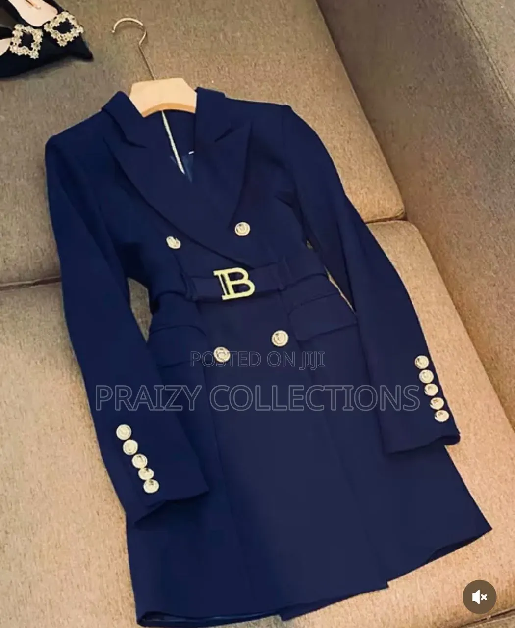Elegant Longline Blazer Design