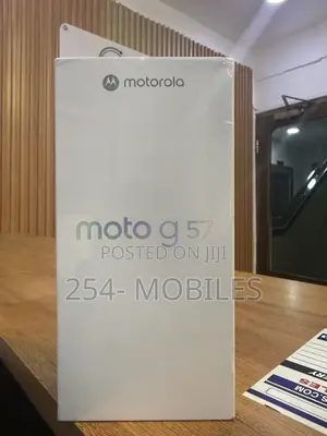 New Motorola Moto G57 5G 256 GB Green