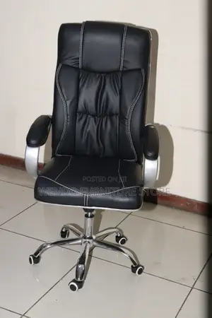 Office Chair : O12 Black Faux Leather Executive Office Chai