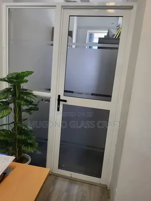 Aluminium Door With Side Screen
