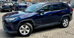 Toyota RAV4 Adventure 2019 Blue