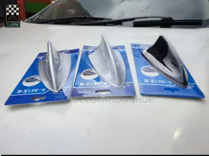 Universal Car Shark Fin Antenna Design for Roof Mounting in Colors