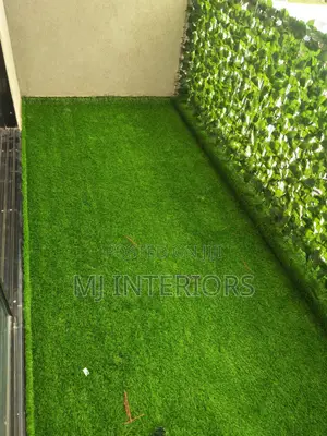 Artificial Turf Grass Carpet for Clean Fresh Outdoor Look