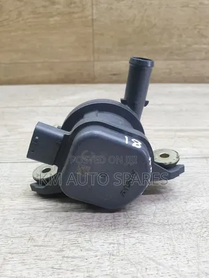 Toyota 2gr Hybrid Inverter Coolant Water Pump.
