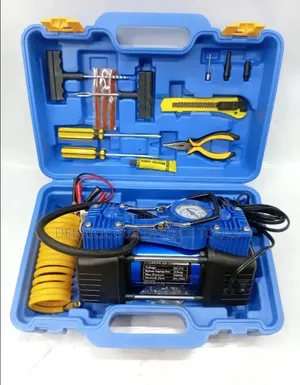 Portable Car Compressor/Car Tyre Inflator