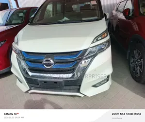 Nissan Serena 2019 White