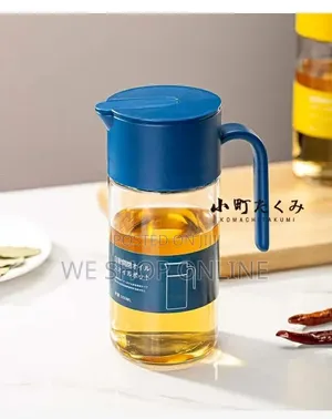 Automatic Opening Blue Lid and Closing Oil Bottle 550ml