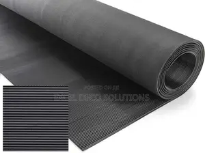 Ribbed Rubber Mat – Durable Flooring for Busy Spaces