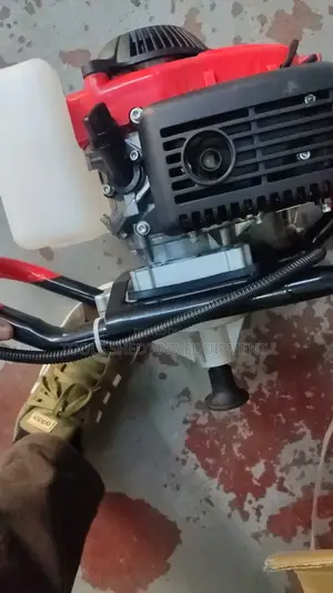 Golf Earth Auger Drill 4stroke