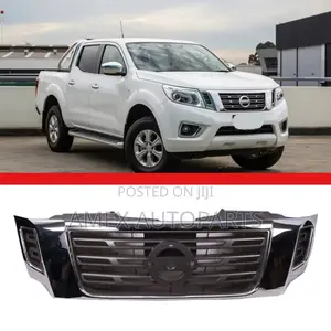 Grille Nissan Navara 2017 Onwards Chrome-Black