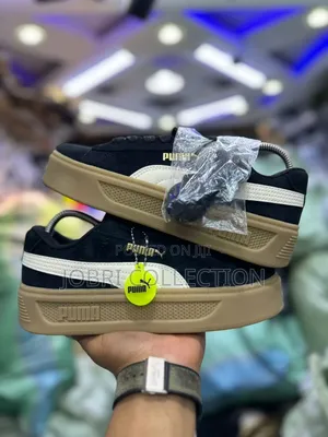 Puma Smash Platform “Black Suede V3 “
Sneakers