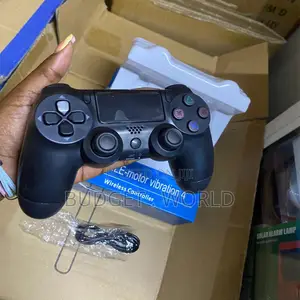 Premium Wireless Ps4 Controller With Double Vibration Support