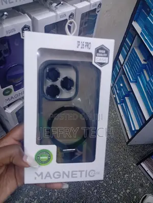 iPhone 16 Pro Max Black Nider Magnetic Translucent Matte Phone Case