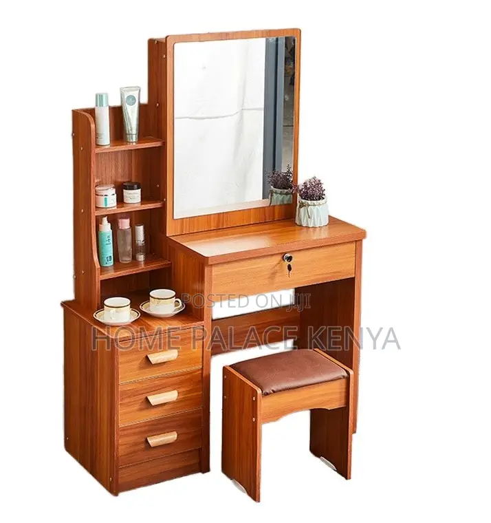 Dressing Table: Luxury Makeup Dressing Table With Mirror