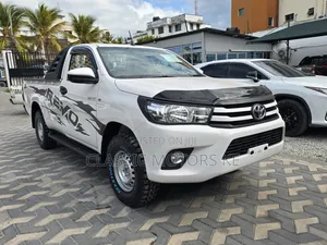 Toyota Hilux Revo Single Cab Deisel 2.4 RWD 2020 White