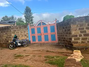 Hostel Property For Sale In Chuka Near University On 1/4 Acre