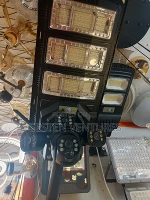 450w V380 Pro Solar Street Light and Security Camera System
