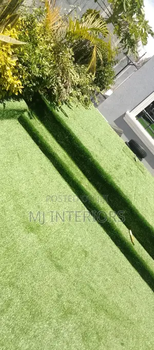 Artificial Turf Grass for Neat Fresh Outdoor Environment