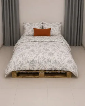 4×6 Wooden Pallet Bed – Strong, Durable Space-Saving Bed Frame