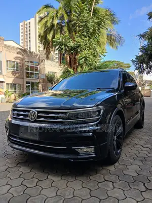 Volkswagen Tiguan 2017 Black