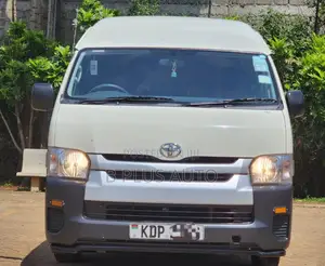 Toyota Grand HiAce 2018 White