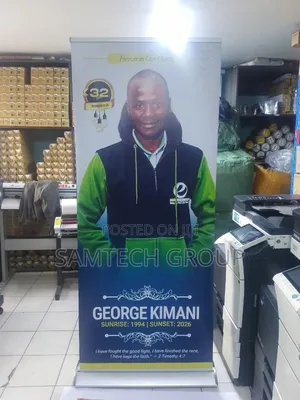 Broad Base Roll Up Banners