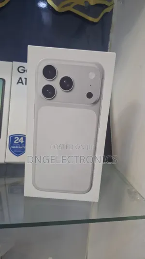 New Apple iPhone 17 Pro 256 GB Silver