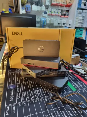 Docking Stations New and Ex Uk. Dell and Lenovo. W19 ,W25