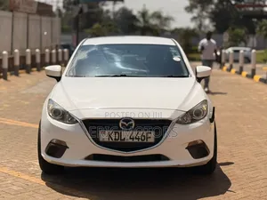 Mazda Axela 2016 White