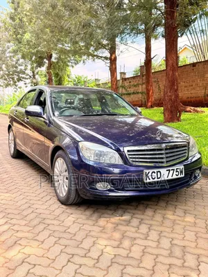 Mercedes-Benz C200 2009 Blue